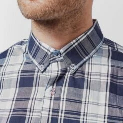 Regatta Men’s Efan Short Sleeve Shirt -Outdoor Sports Store go 261116 d