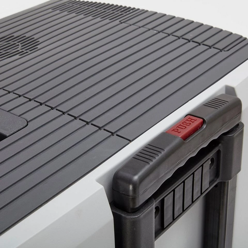 45-Litre 12V 240V Cooler 10 45-Litre 12V 240V Cooler - Image 8