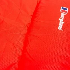 Berghaus Transition 300 Sleeping Bag -Outdoor Sports Store go 624763 j